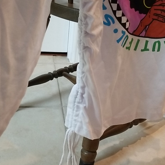 👑🖤 Queen Melanin shirt - Picture 3 of 4